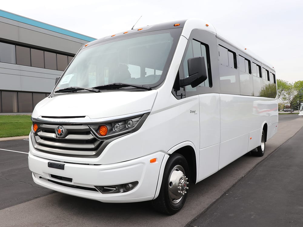 2022 Marcopolo Grand Shuttle White