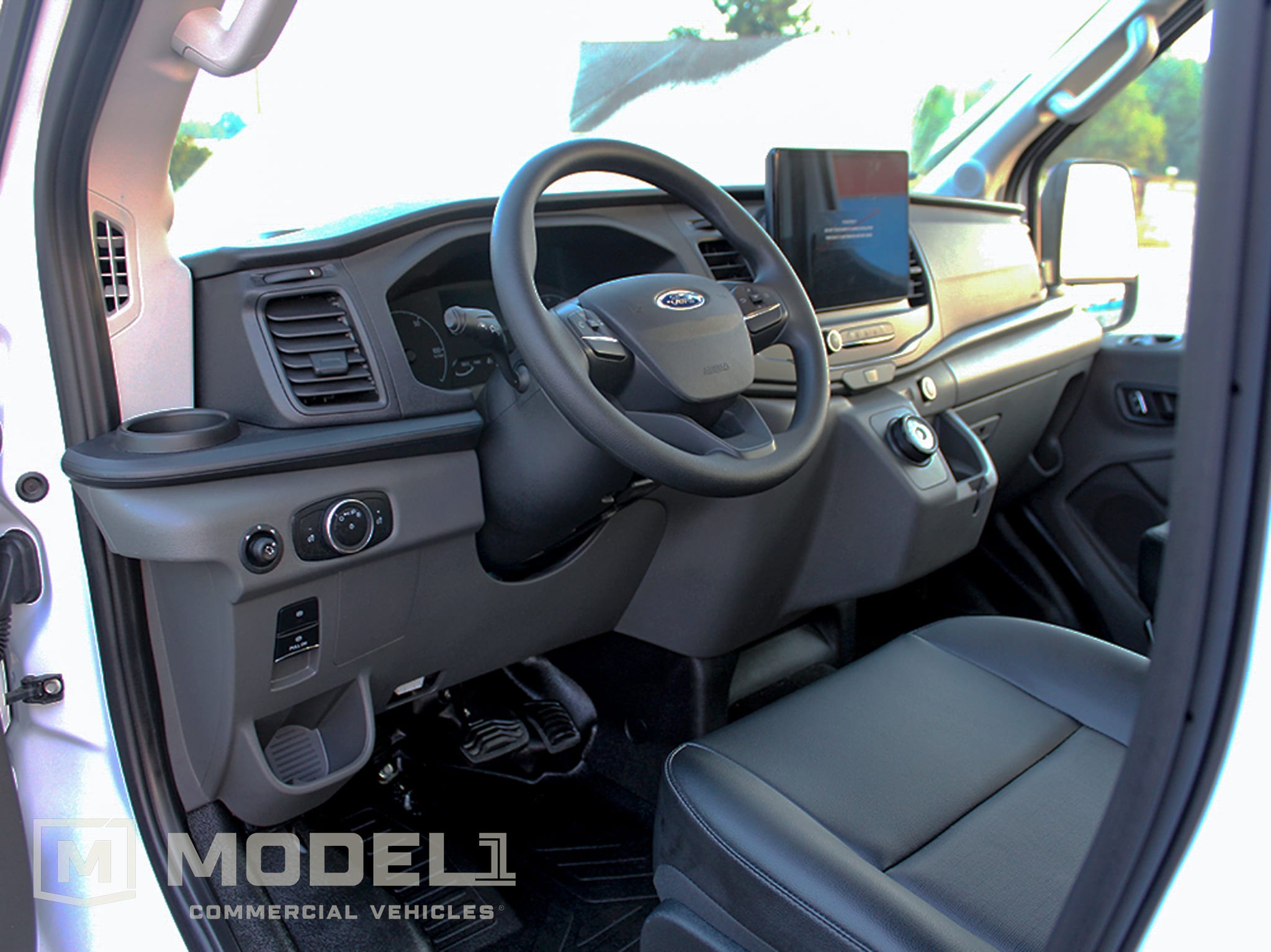 2022 Ford E-Transit Full Passenger Van Interior Extra