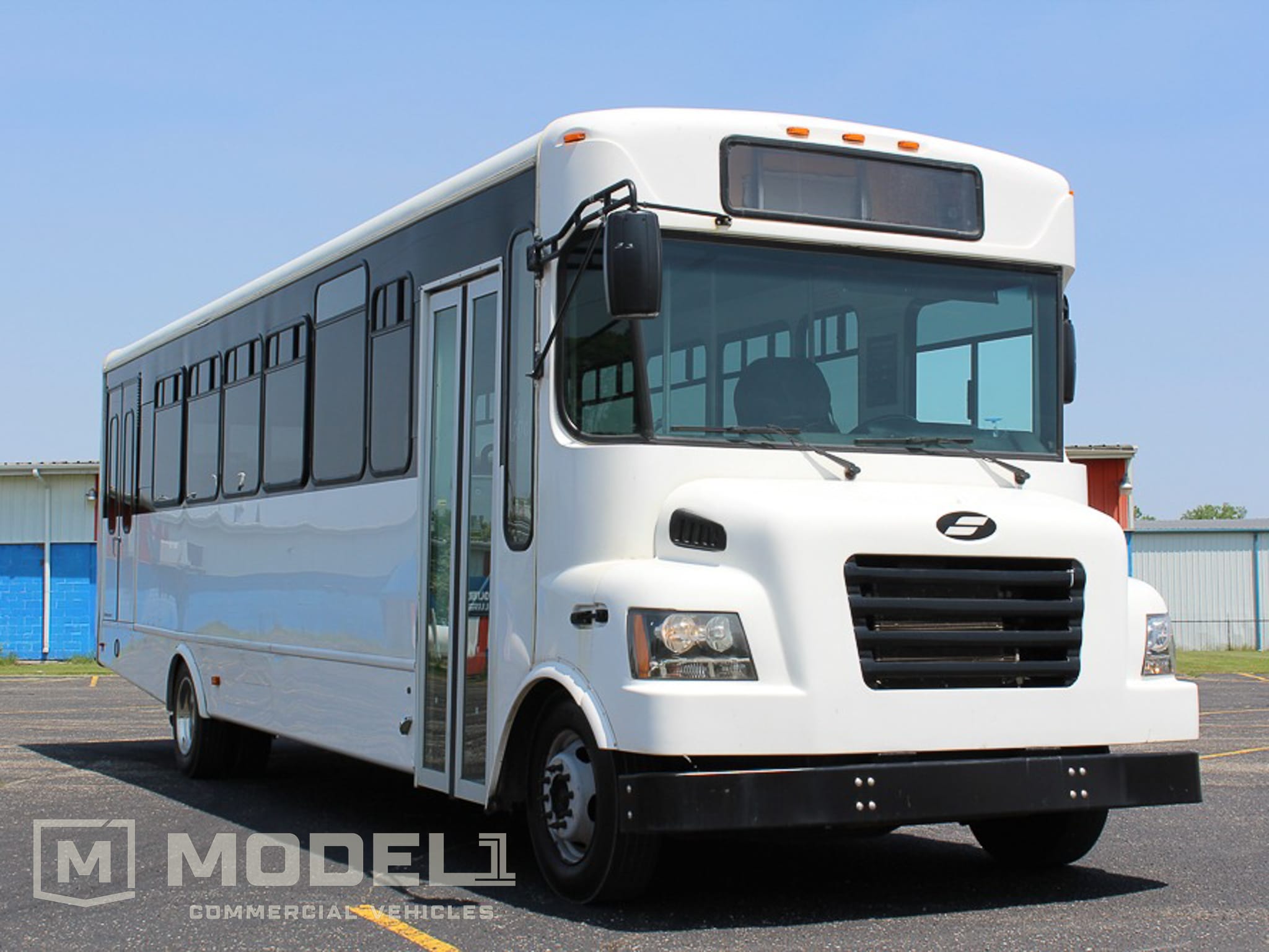 2016 Starcraft Allstar XL MVP Shuttle Bus 1000000 | Model 1