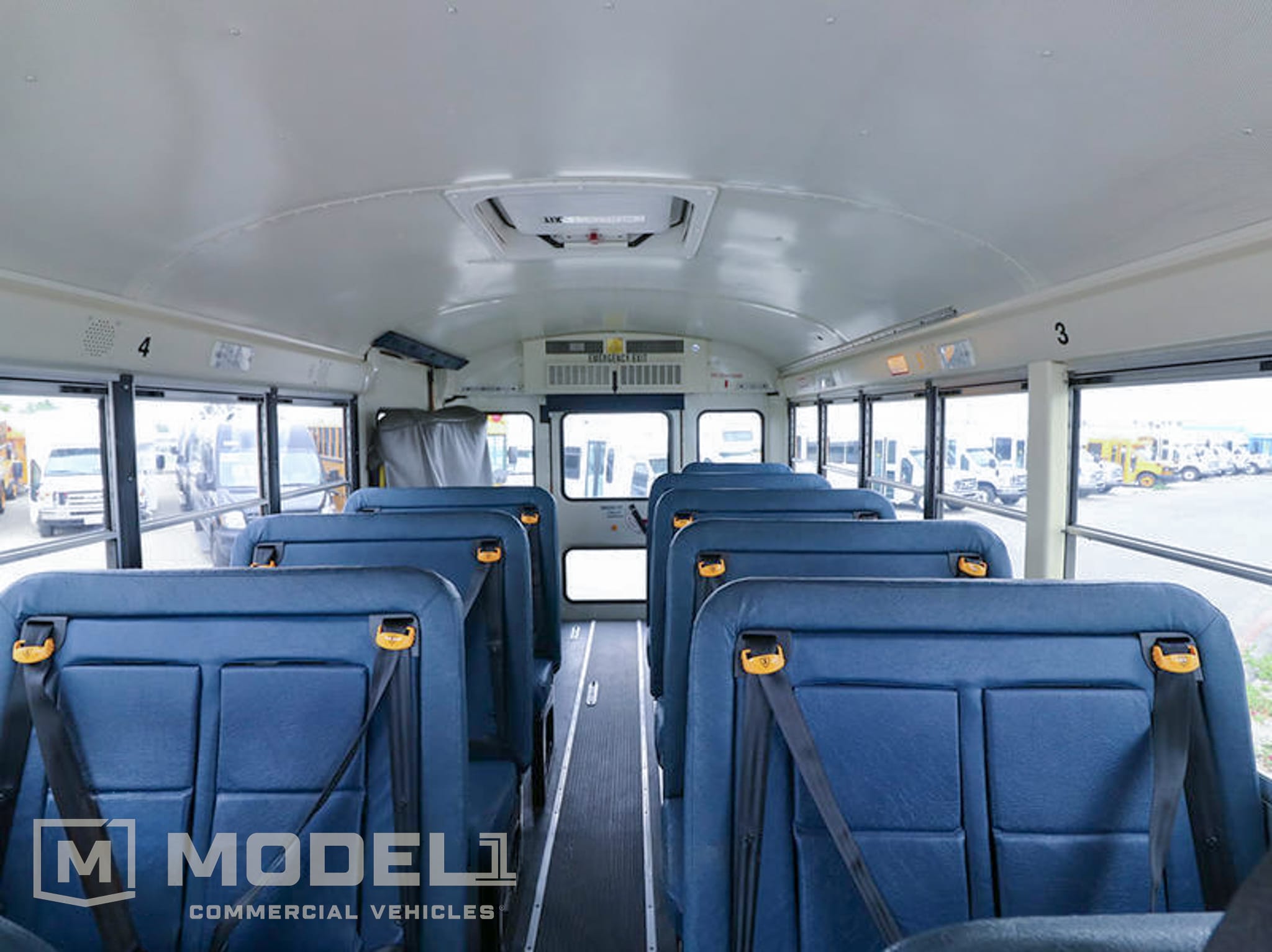 2016 IC Corporation CE3000 Interior Front