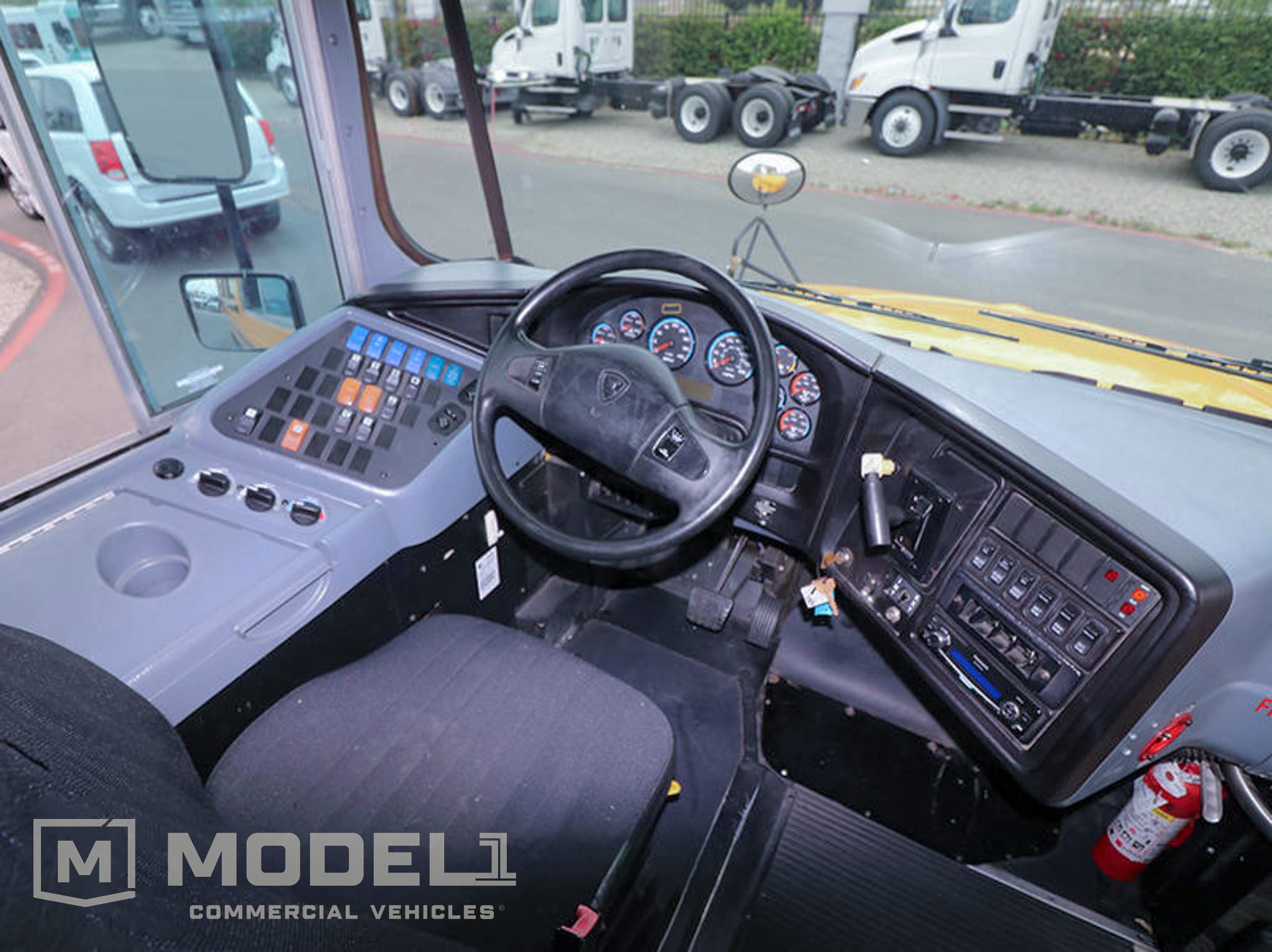 2016 IC Corporation CE3000 Driver Dash