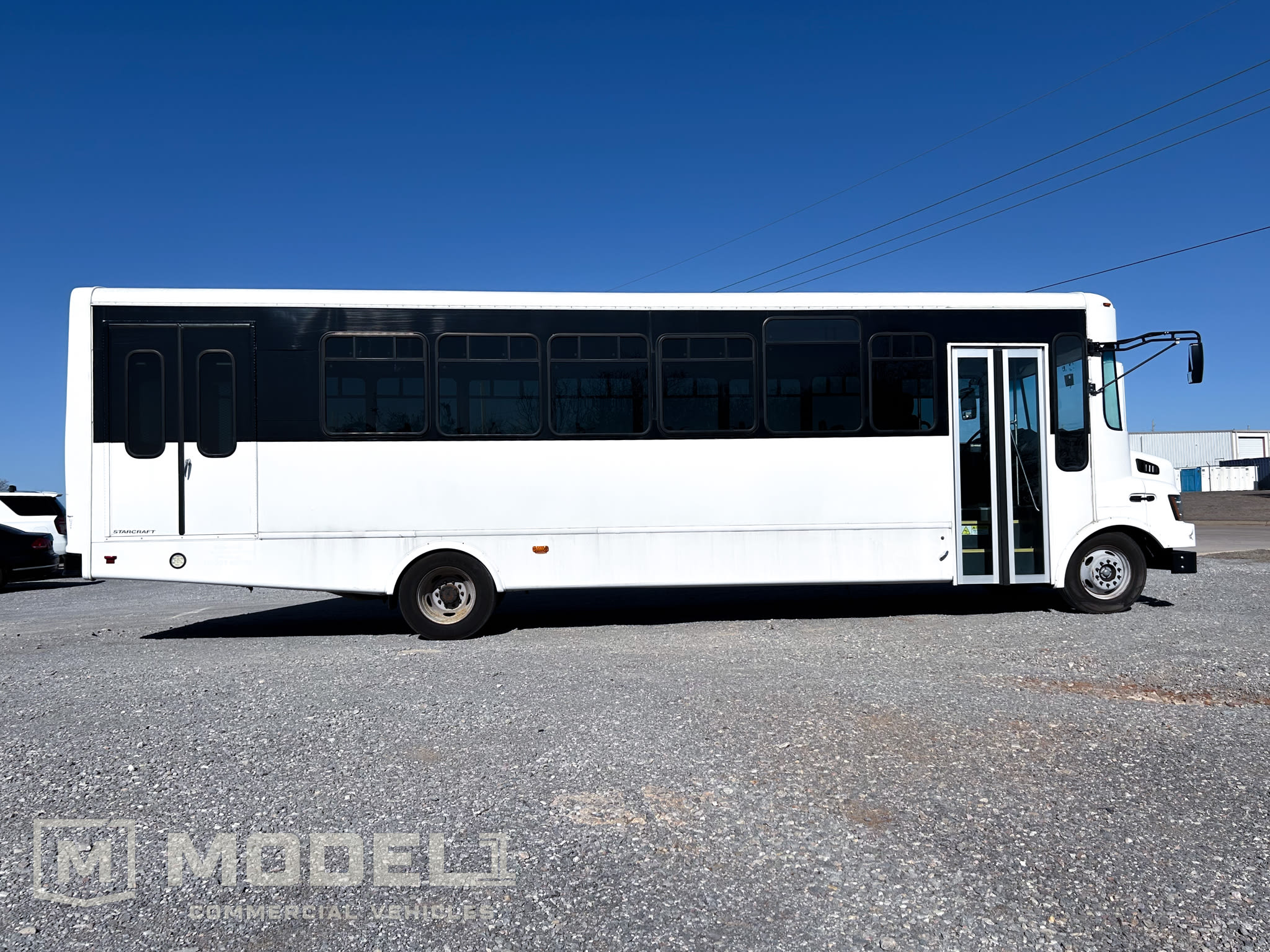 2016 Starcraft Allstar XL 32 Shuttle Bus Passenger Side
