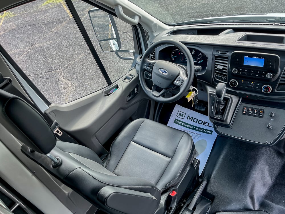 2023 Starcraft Starlite 22 14&0 Ford Transit Perimeter seating & Interior luggage