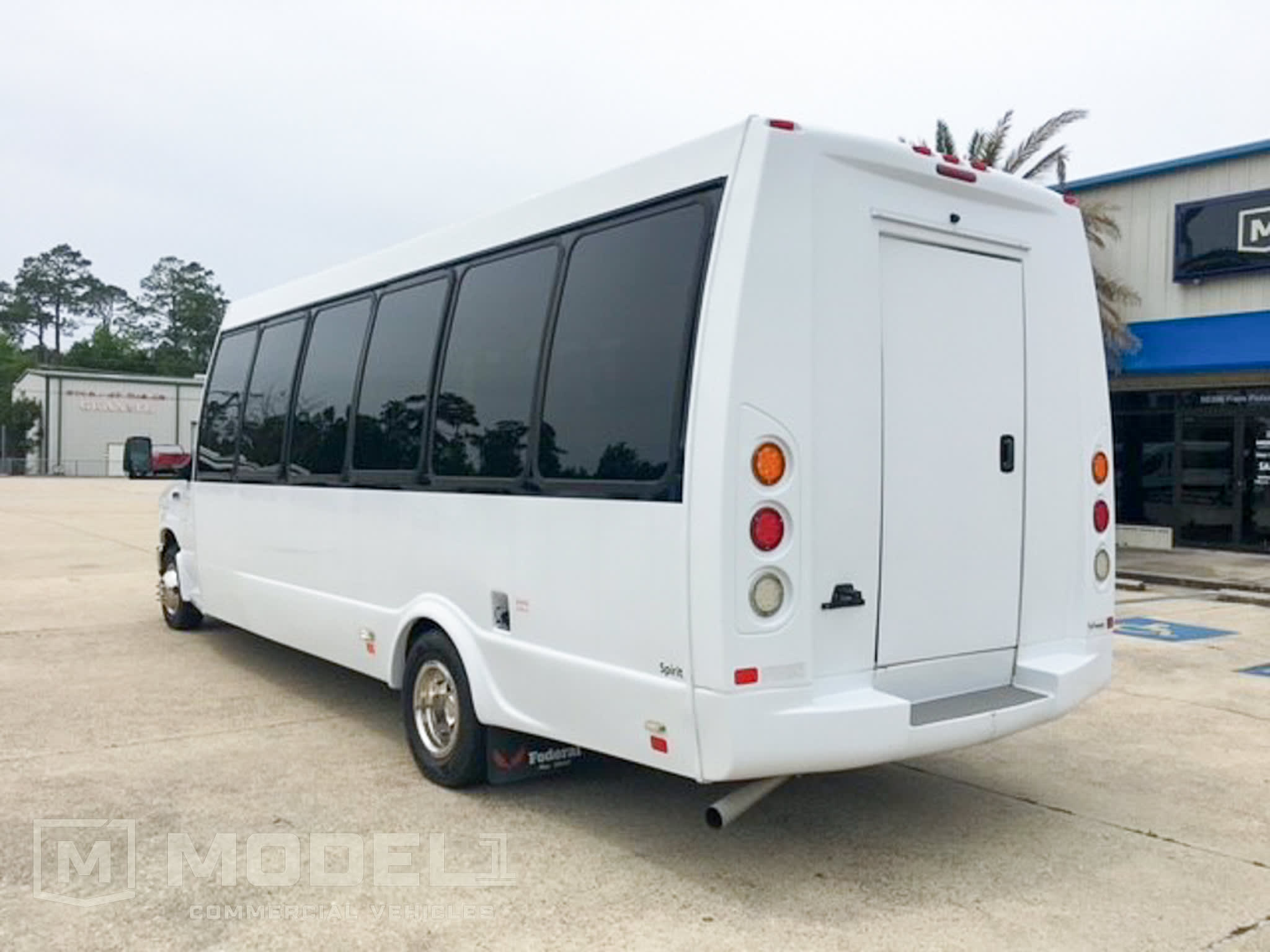 2021 Federal Coach Spirit Driver Rear