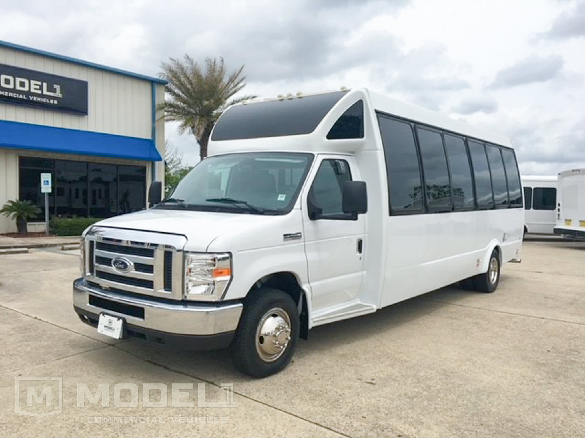 2021 Federal Coach Spirit Driver Front