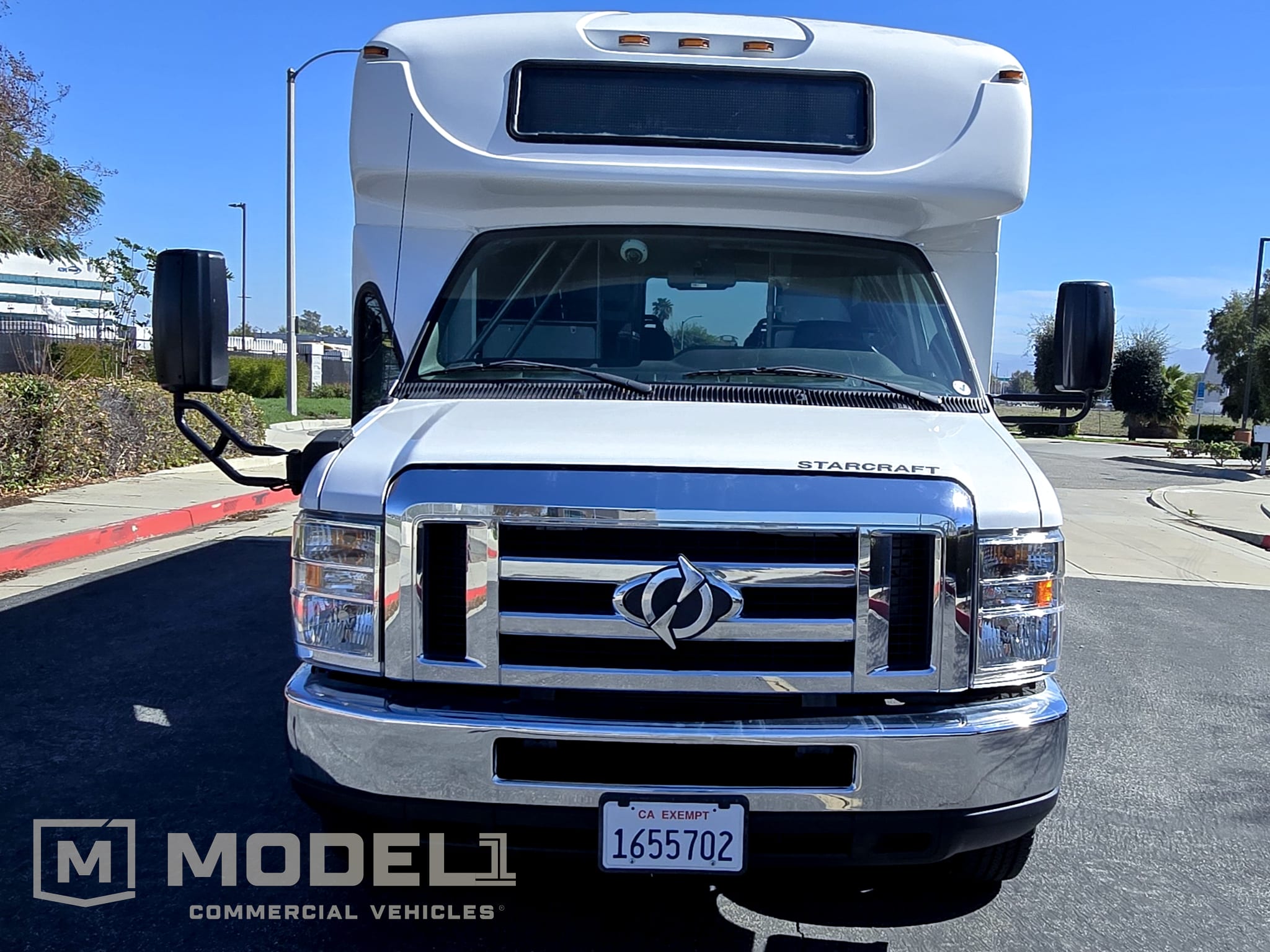 2019 Ford E-Series DRW E-450 Super Duty 158 in WB's photo