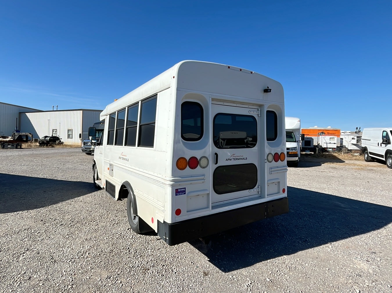 2010 Chevrolet Express's photo