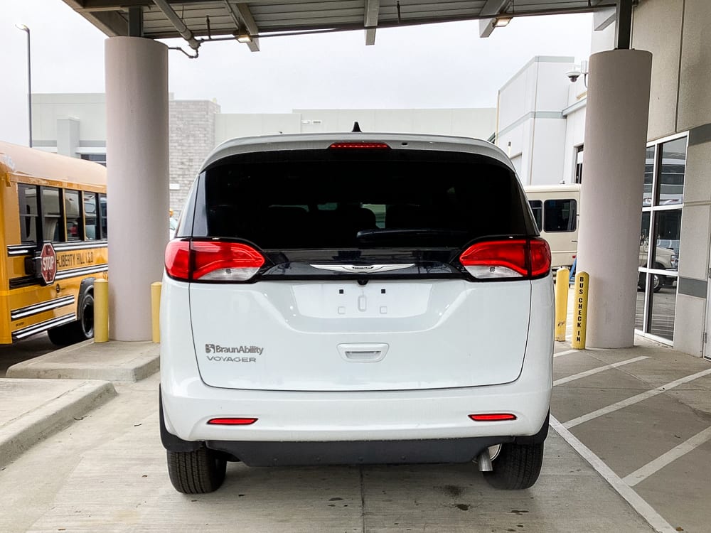 2023 BraunAbility Chrsyler Voyager LX Side Entry Gas 6&2