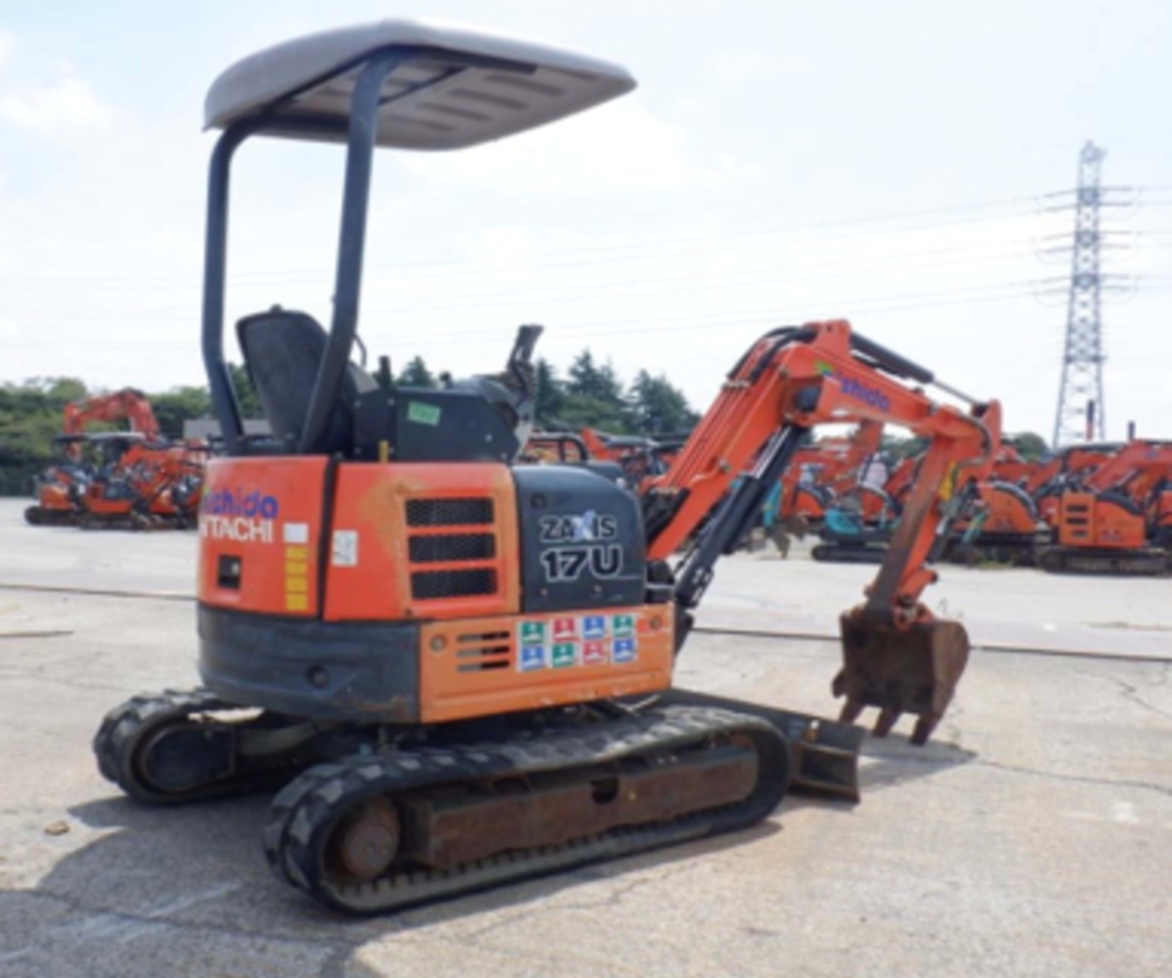HITACHI ZX17U-5A