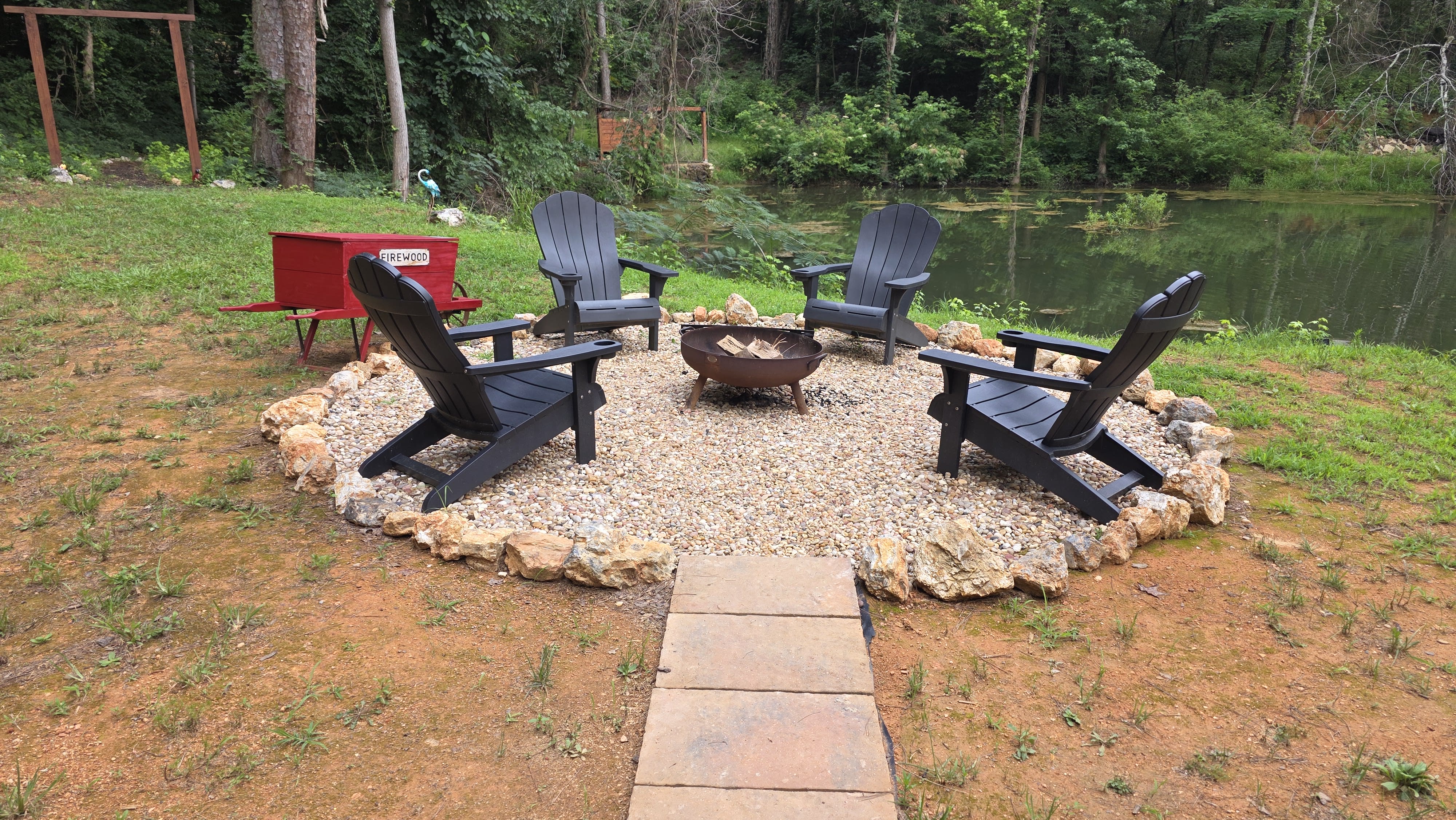 Fire pit and grill area