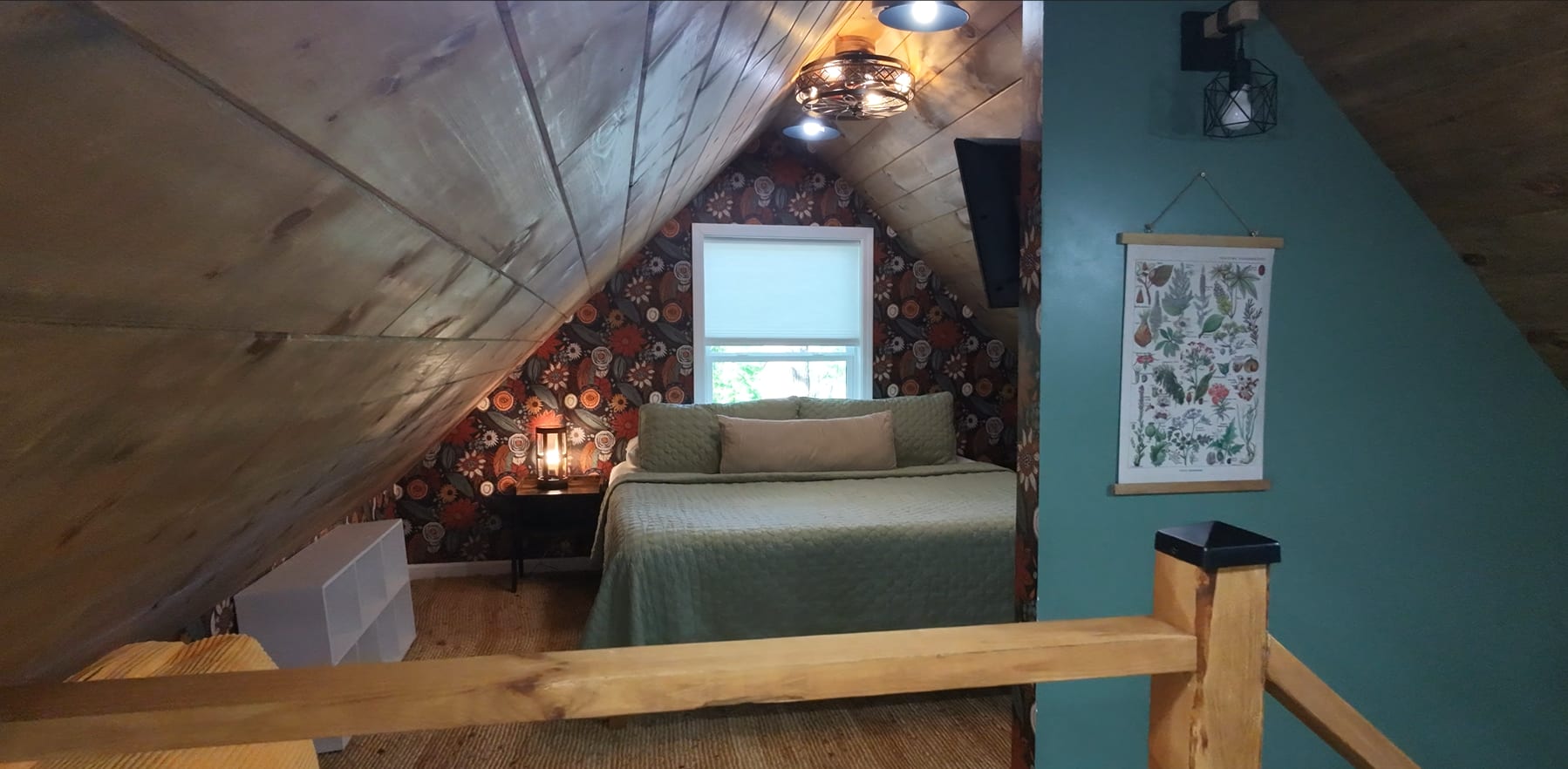 Bedroom 2 — Loft King Suite