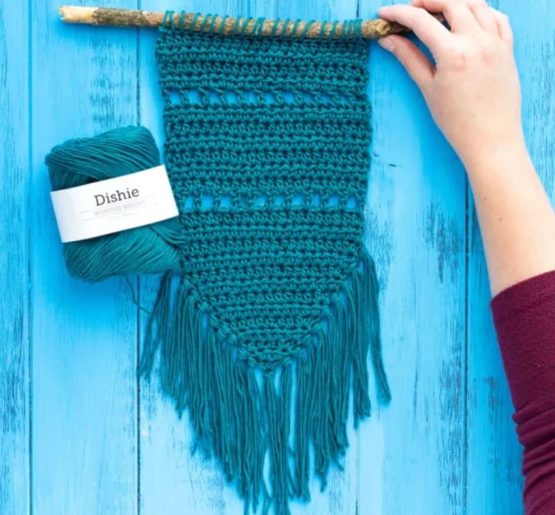 Simple Fringed Crochet Wall Hanging