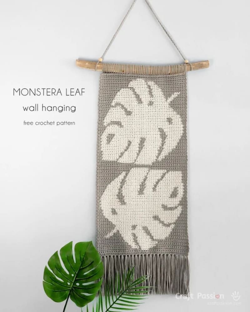 Monstera Leaf Crochet Wall Hanging