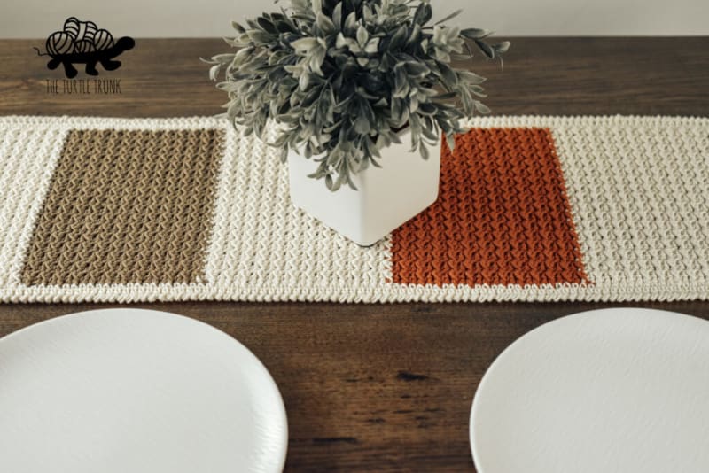 Farmhouse Table Runner Crochet Pattern
