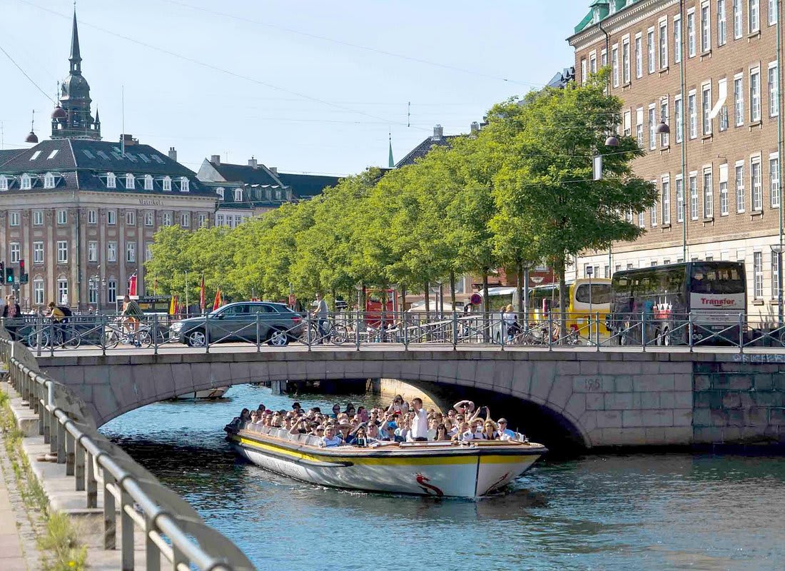 København Sightseeing Classic Canal Tour med Live Guide
