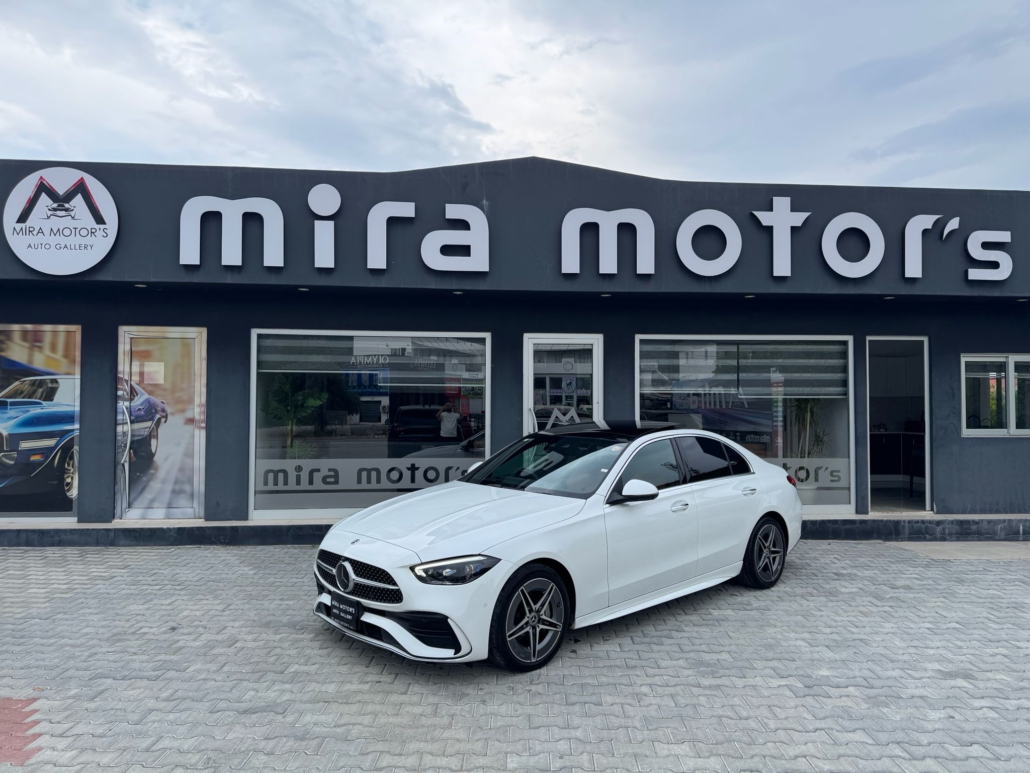 Mercedes-Benz C-Class 2023