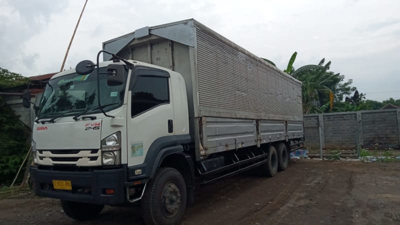Isuzu