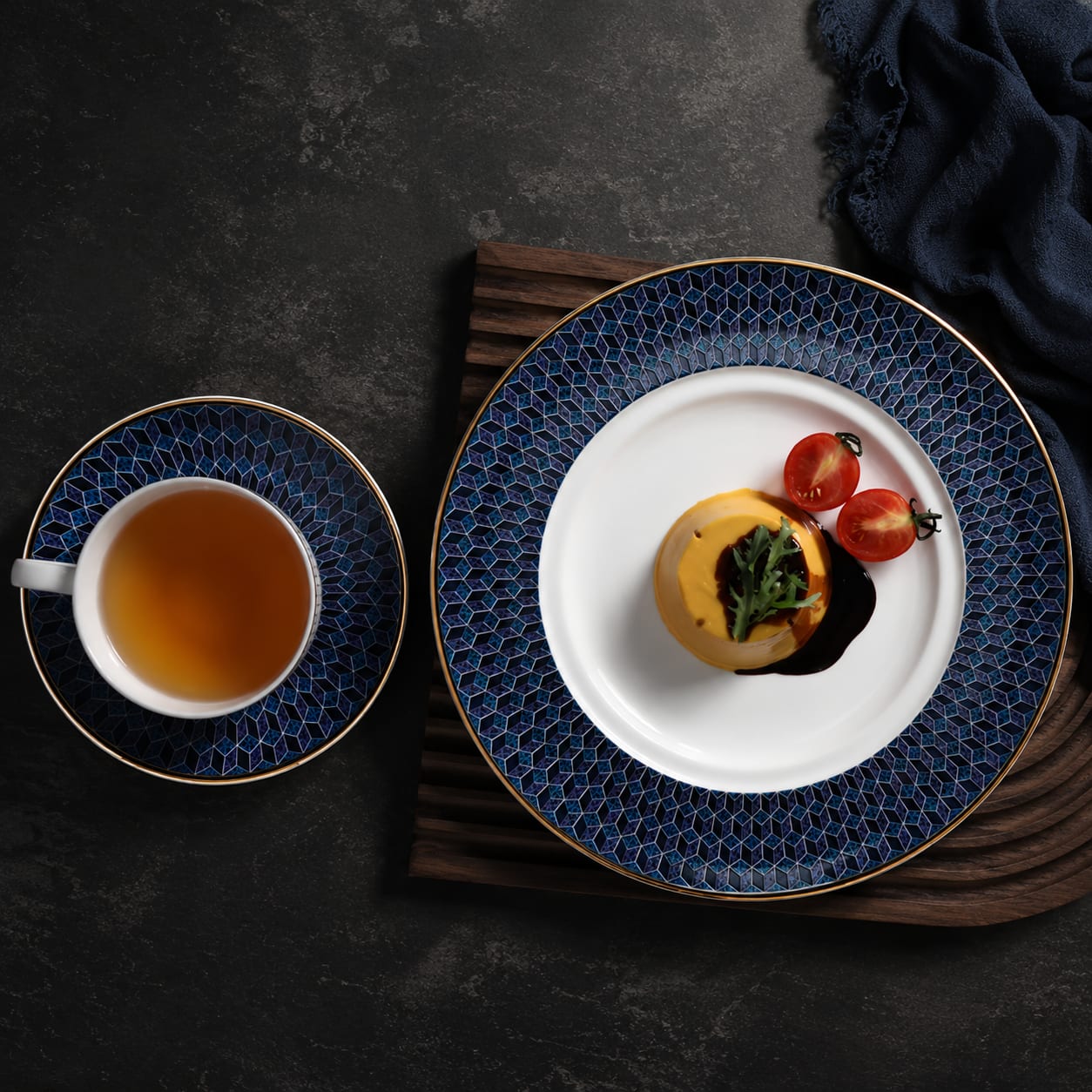 Hotel tableware and cutlery collection Luxury Gold Rim Hotel Bone China Dinnerware for hospitality service, image 1