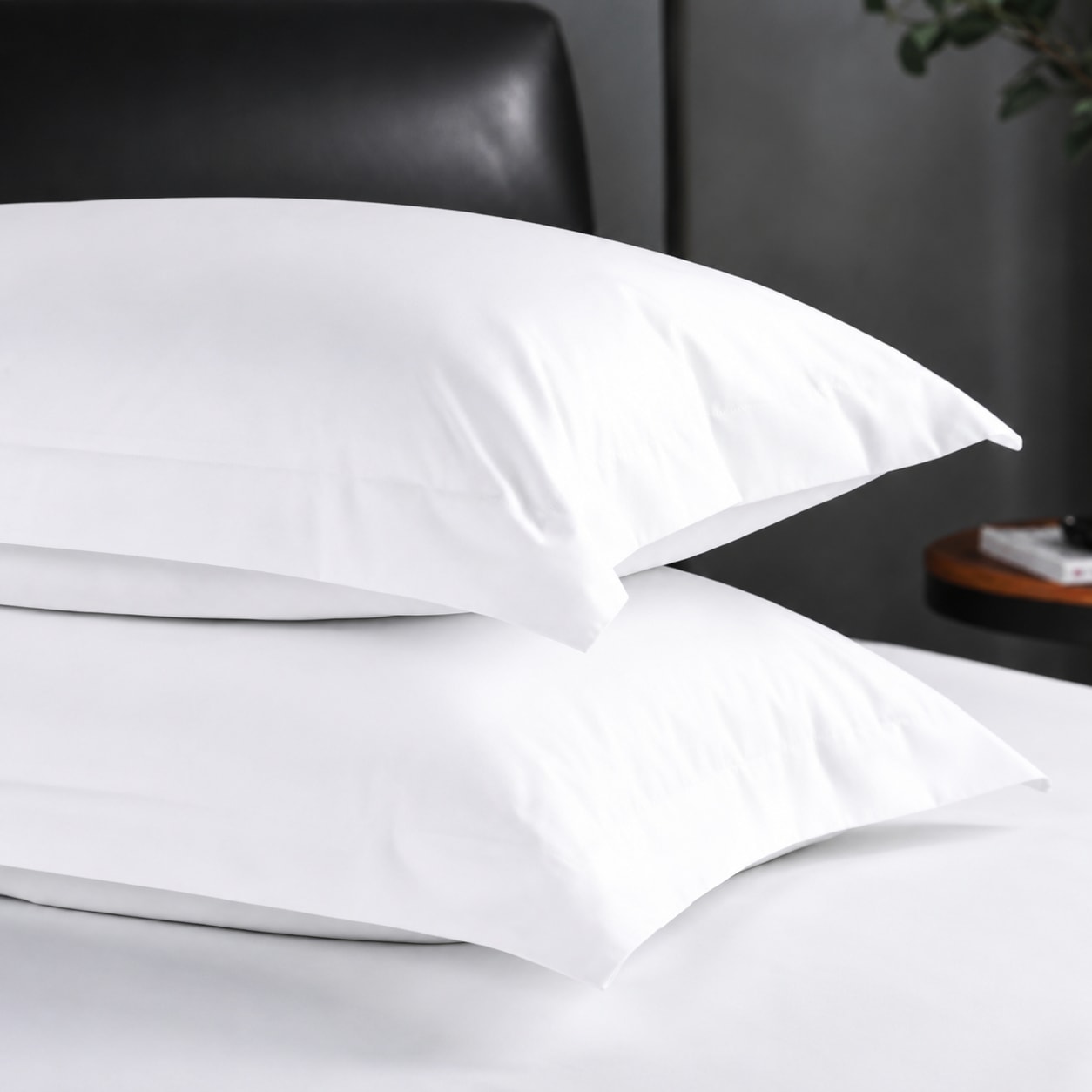 Hospitality linen collection Luxury Hotel Bed Pillow Insert Hypoallergenic for hotels and guest rooms, image 1