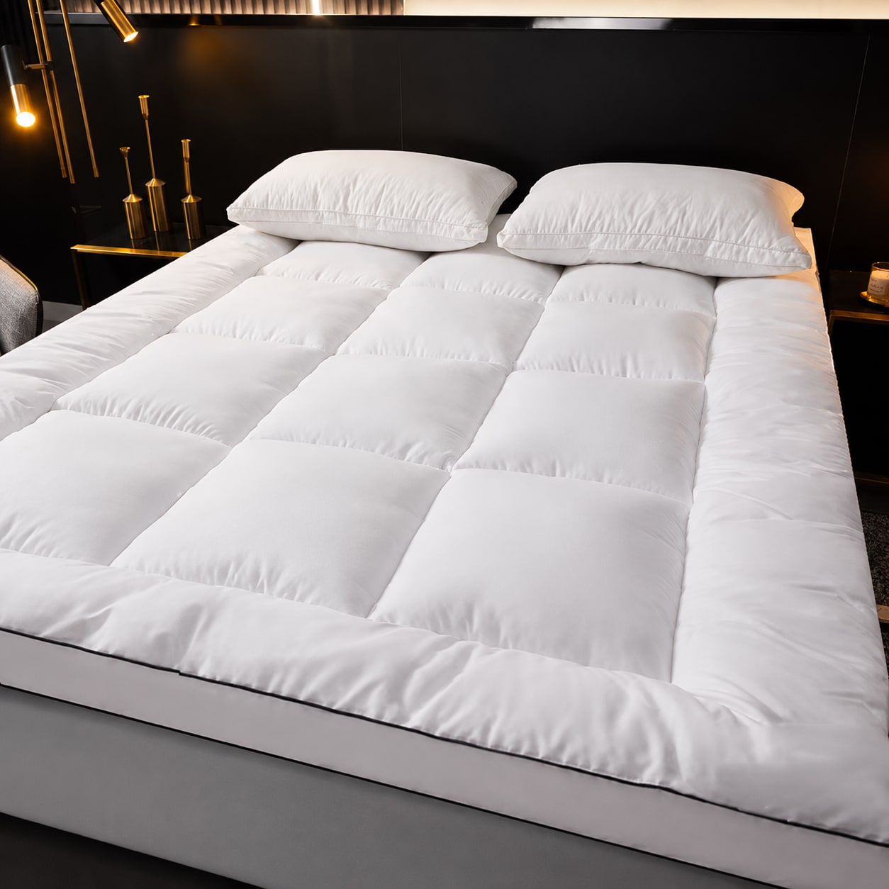 Hospitality linen collection High Quality Natural Washable Hotel Microfiber Filling Mattress Topper for hotels and guest rooms, image 1