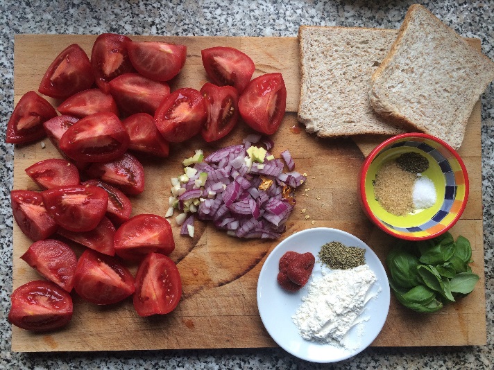 Tomatensuppe mit Croûtons