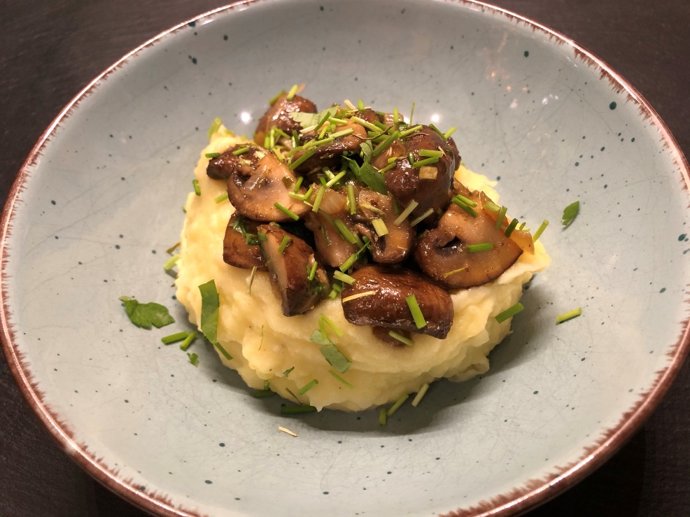 Champignonpfanne mit Knoblauchsoße