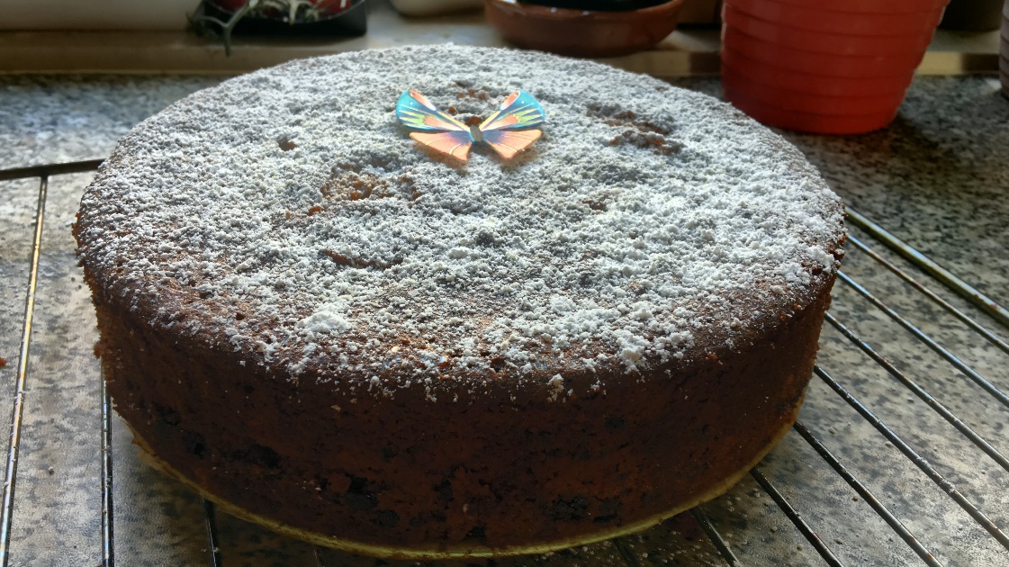 Schoko-Nuss-Kirsch-Kuchen
