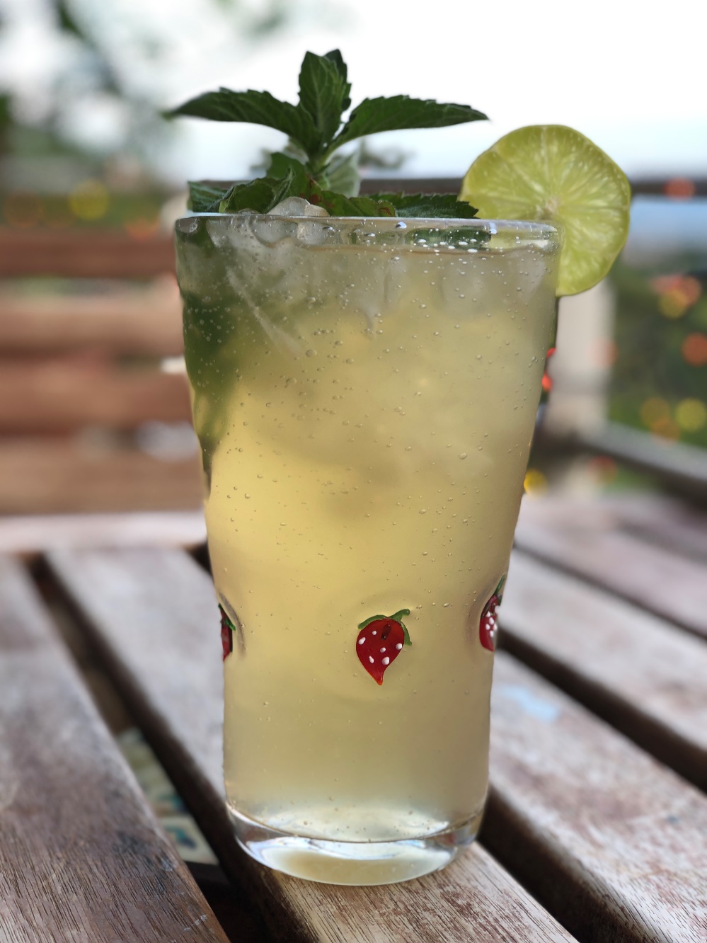 Limetten-Ingwer-Minz-Limonade
