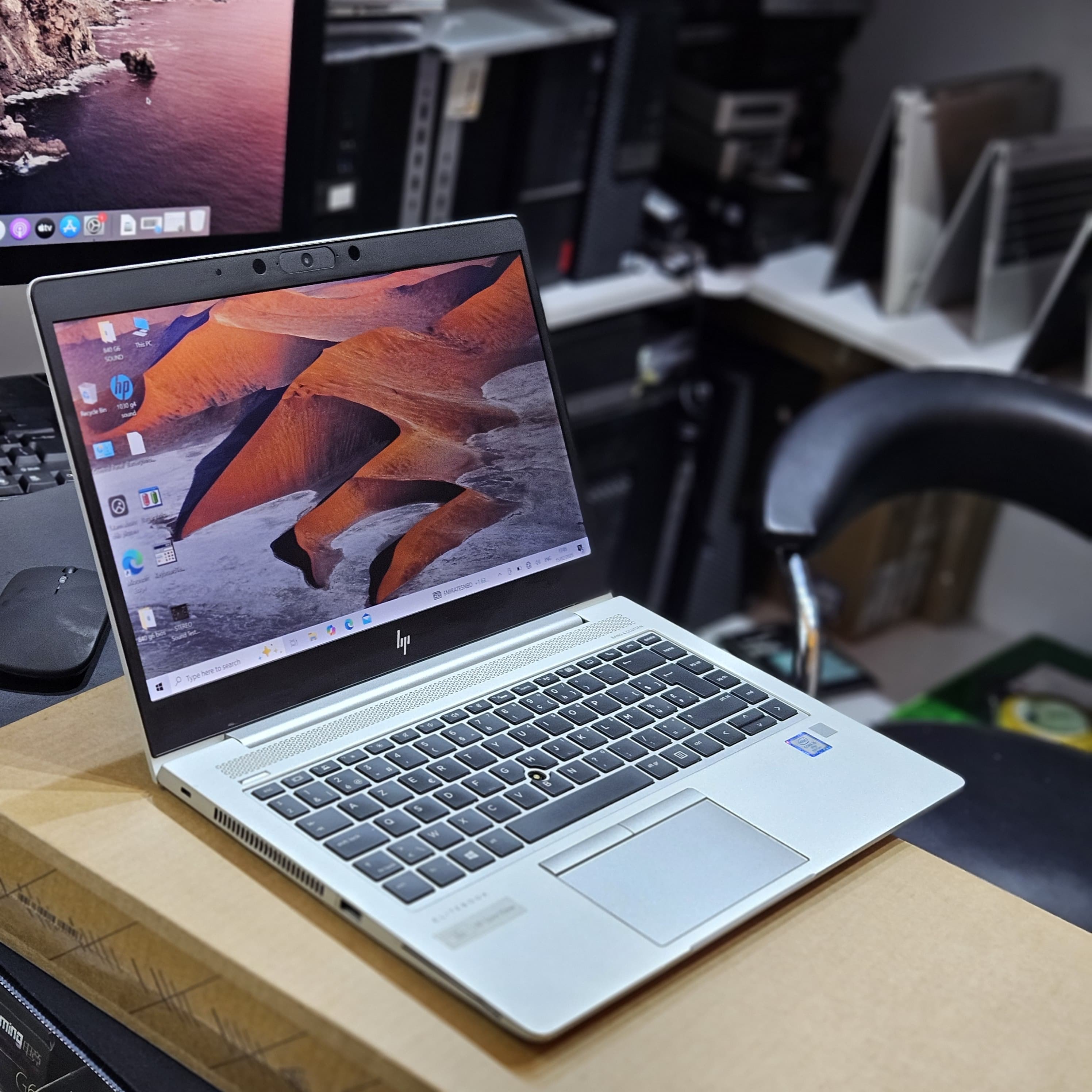 HP Elitebook 830 G5 core i5 8th gen 8GB RAM 256GB SSD