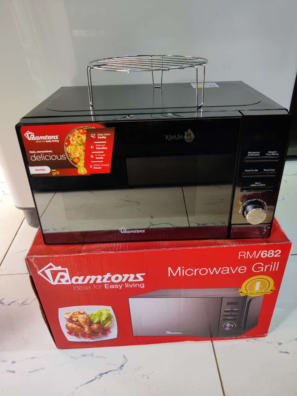 Ramtons 20Litres Digital Microwave RM 682 With Grill (Black Glass)