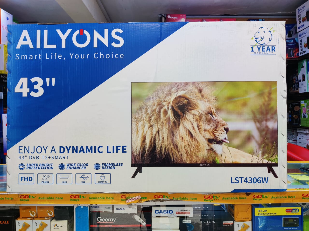 AiLyons 43" SmartTV with Bluetooth