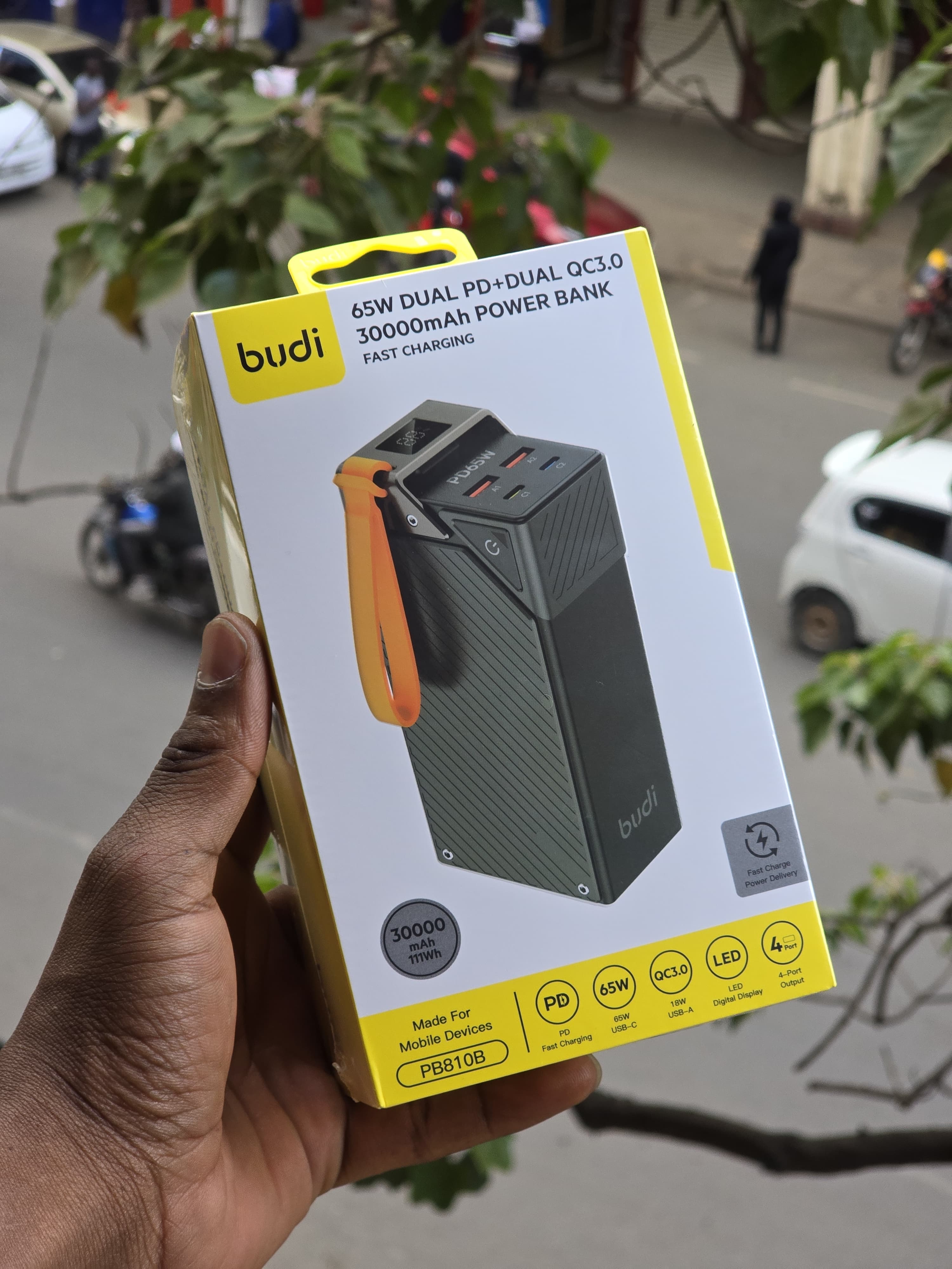 Budi 30,000mAh Power Bank