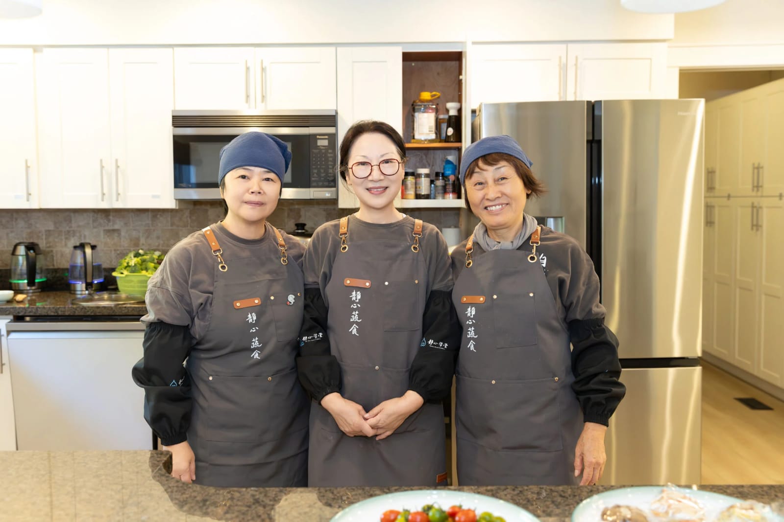 温哥华慈明静心学堂正式启航,近百人共同见证“慈光·启明”