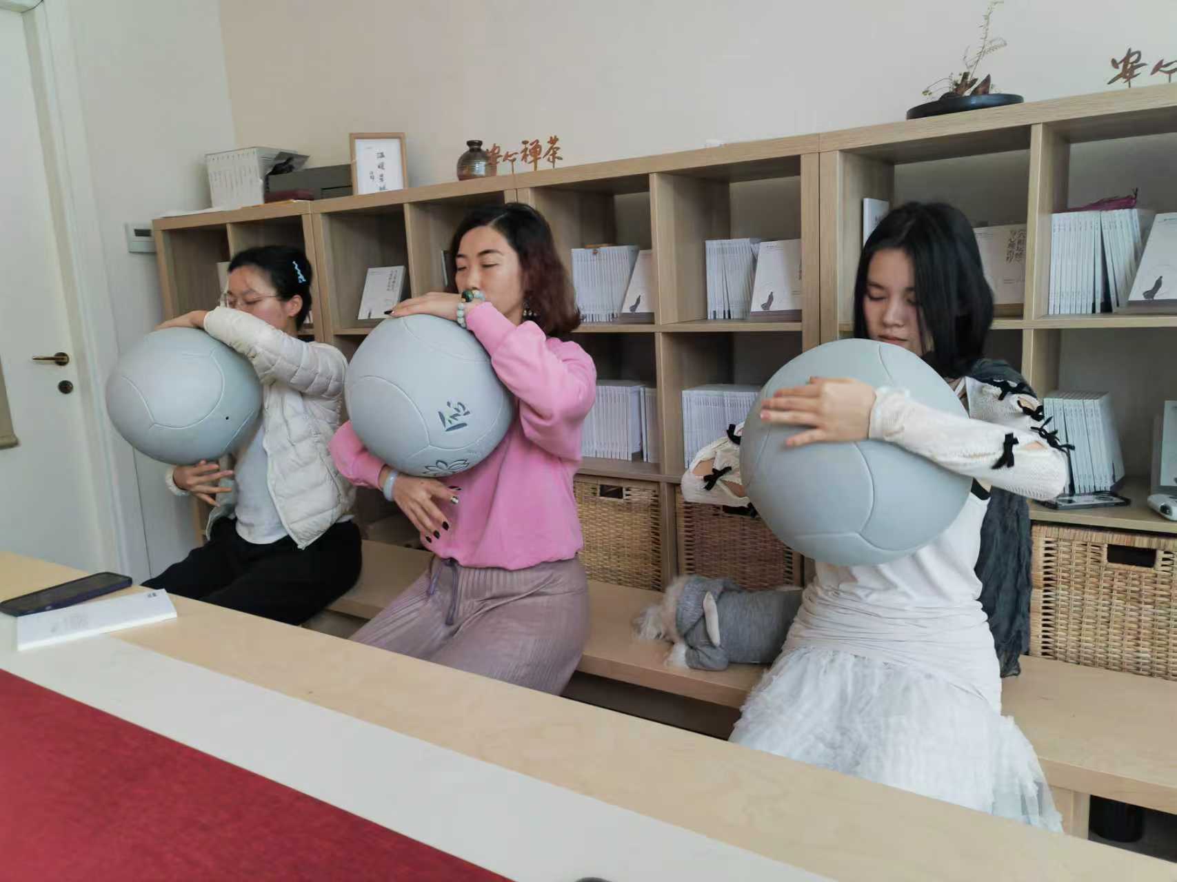米兰照见静心小院