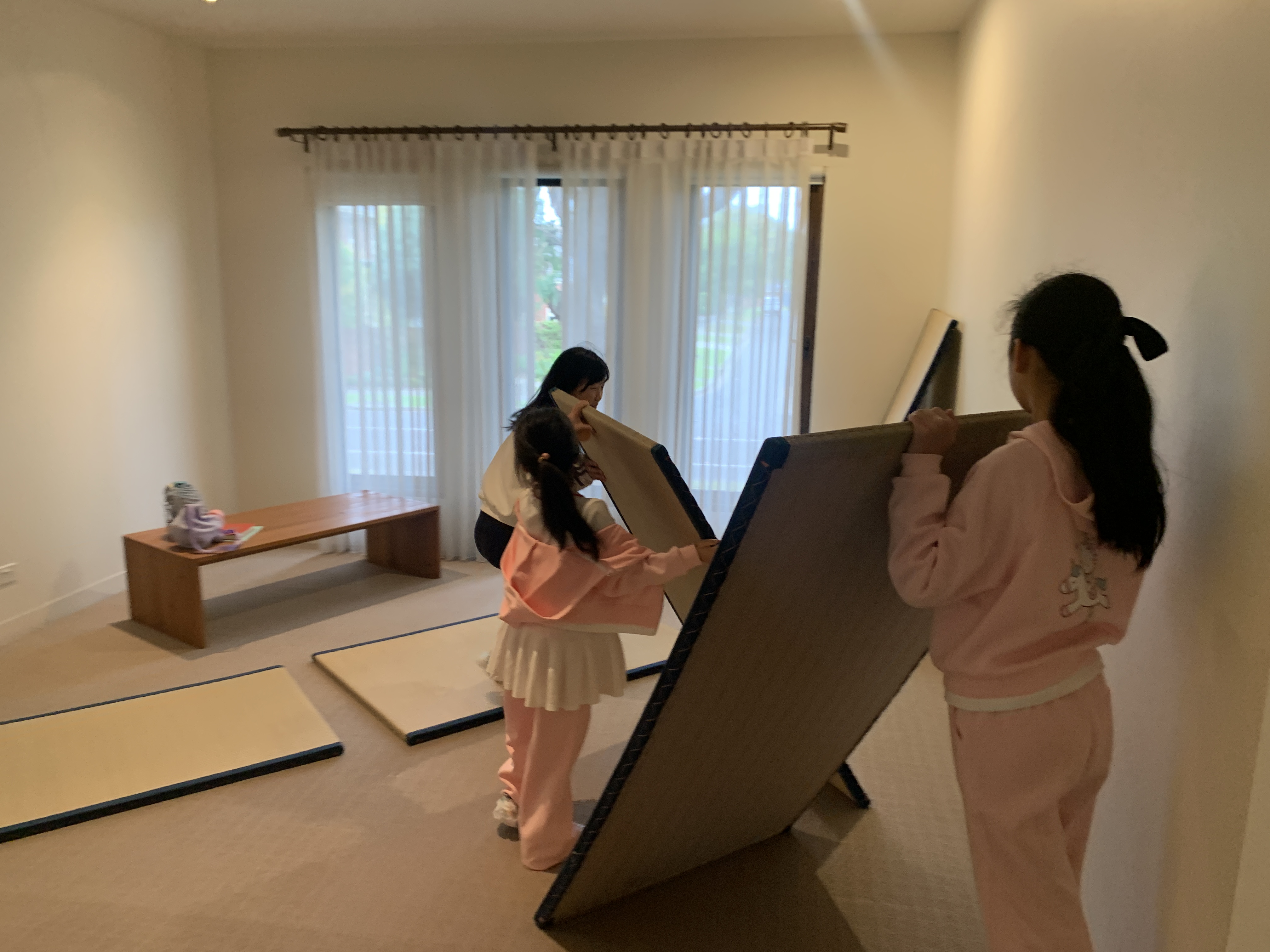 小小学堂:童心种慧,成长有光 ——墨尔本正见静心学堂·母亲节特别活动