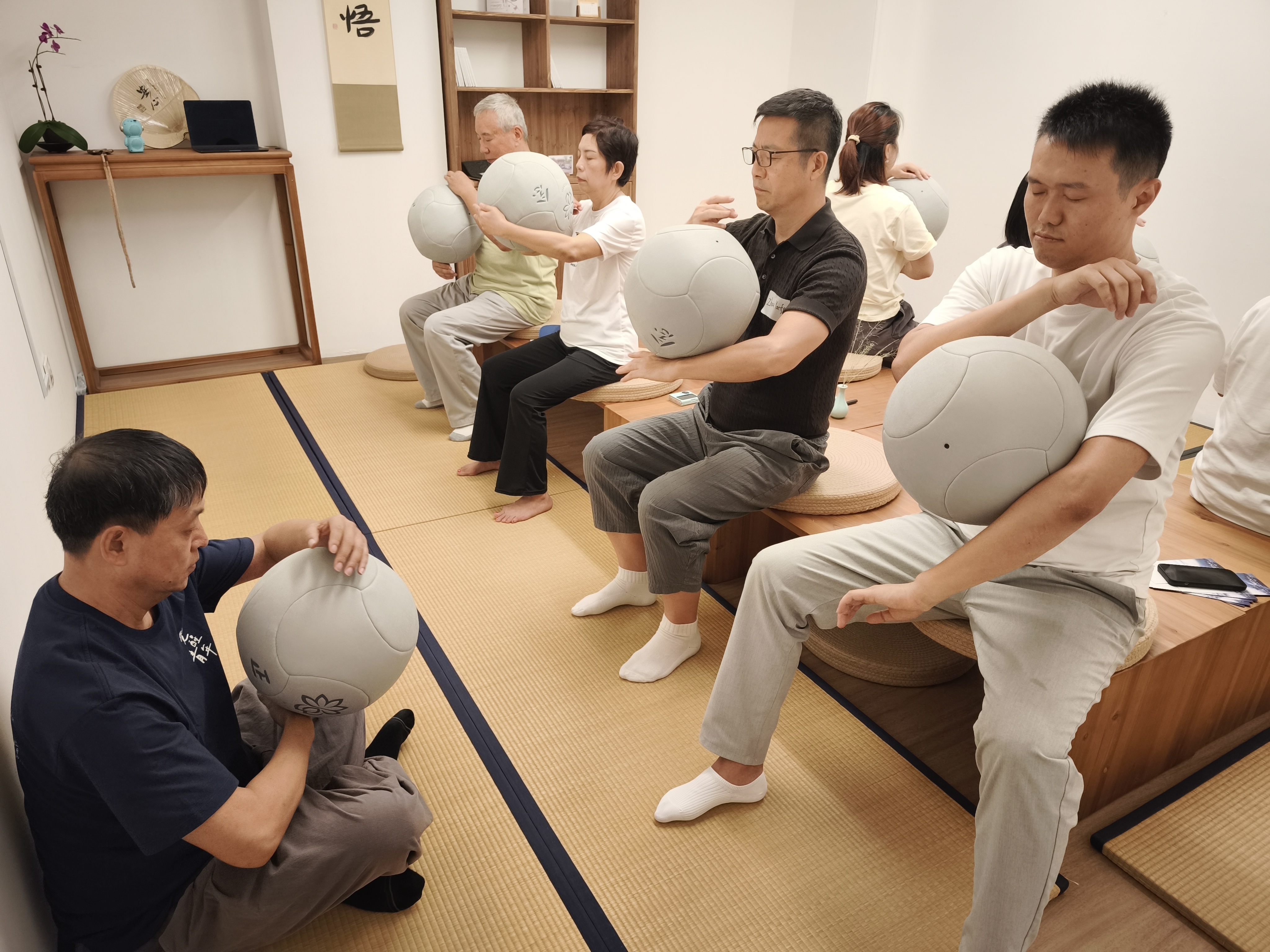 新加坡“心安静心学堂”落成启用 以禅意生活践行安心之道