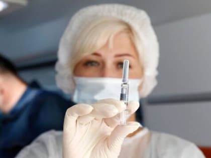 Начальник отдела по вопросам в сфере охраны здоровья граждан администрации Краснодара Светлана Харламова рассказала о прививочной кампании