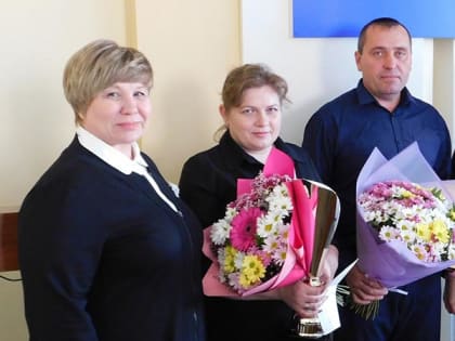 Профсоюзы Кубани наградили одного из лучших комбайнеров Кубани