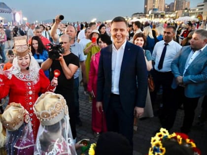 В НОВОРОССИЙСКЕ СОСТОЯЛСЯ 31 ФЕСТИВАЛЬ НАЦИОНАЛЬНЫХ КУЛЬТУР НОВОРОССИЯНЕ