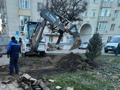 В Краснодаре устранили аварию на теплосетях в районе улиц Красной и Офицерской