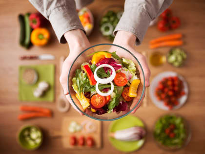 Противораковая тарелка: продукты, которые могут предотвратить развитие онкологии