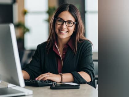 В Госдуме предложили сократить рабочую пятницу для женщин