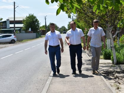 В станице Кущевской завершаются работы по капитальному ремонту дорог по ул.Промышленная и ул.Крупской