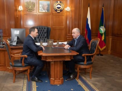 Реализацию мероприятий в рамках Года развития промышленности обсудили Рашид Темрезов и Евгений Поляков