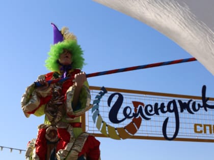 Театралы захватили набережную Геленджика