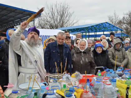 «Во Иордане крещающуся Тебе, Господи…»