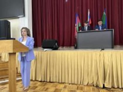 Состоялось заседании Совета депутатов под председательством Леонида Плетнева.