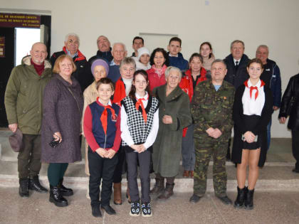 Анапские коммунисты рассказали школьникам о Сталинградской битве