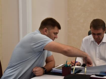 Председатель Городского Собрания Сочи Виктор Филонов провел час контроля по подготовке к летнему курортному сезону