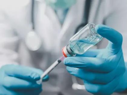 Отечественная персональная онковакцина будет доступна для пациентов через 2,5 года